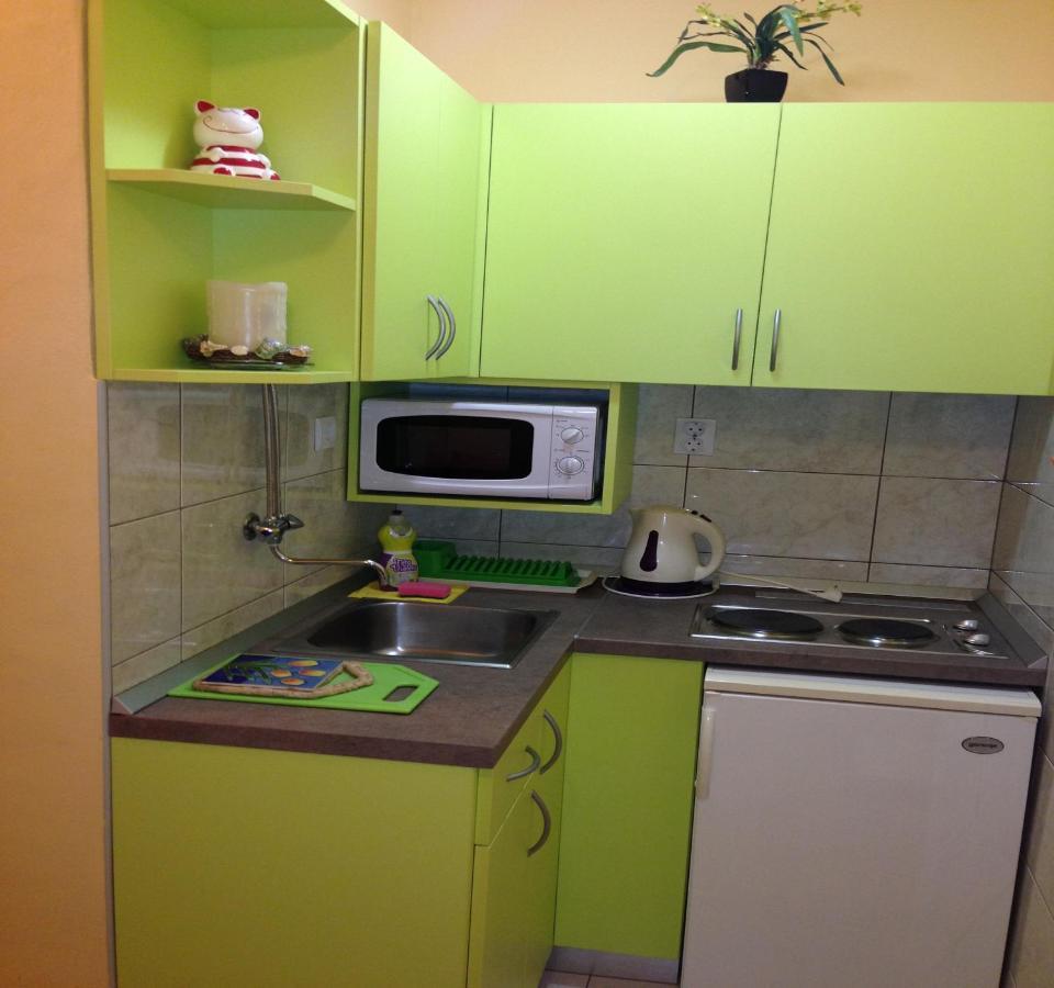 J&l Apartment